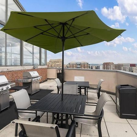 Incredible Apartment With Rooftop In Pentagon City Arlington Kültér fotó
